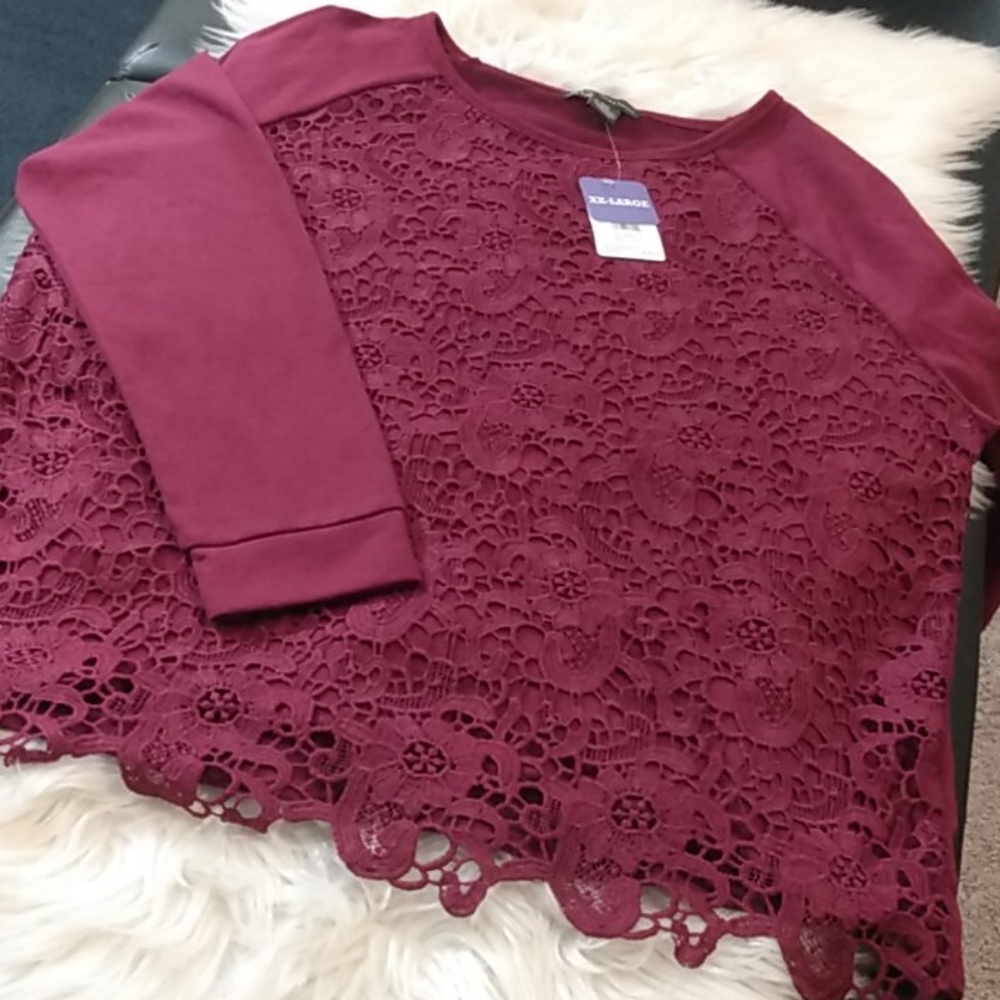 Adrianna papell maroon lace sweatshirt